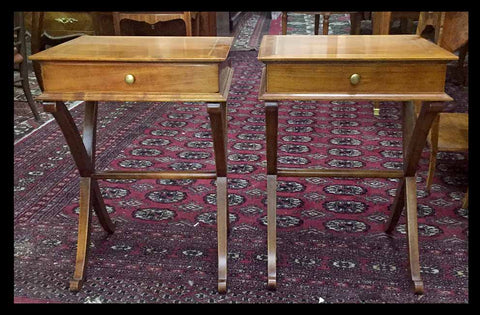 I.347 PAR DE VELADORES FRANCESES