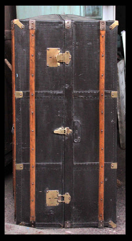 II.3 MALETA VIAJE EN BARCO