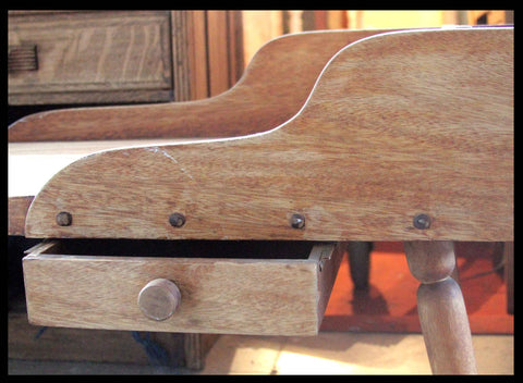 I.4 BANCA DE ZAPATERO (COBBLERS`S BENCH)