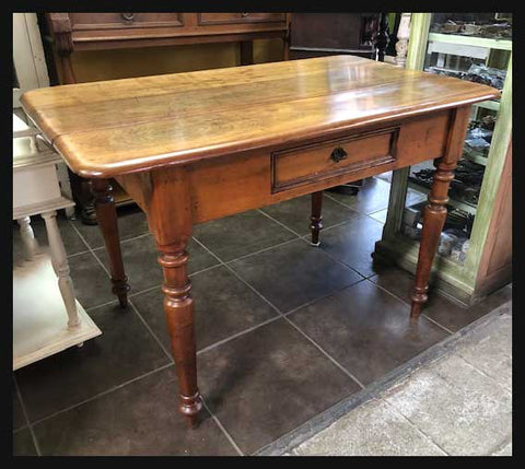 I.1606 MESA CHILENA CON CAJÓN