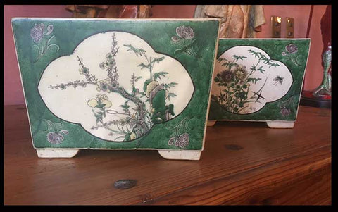 II.1491 MACETAS DE PORCELANA