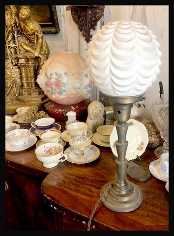 II.1919 LÁMPARA DE OPALINA