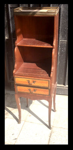 I.502 MUEBLE ALTO CON CAJONES