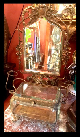 II.834 JOYERO DE BRONCE CON ESPEJO VICTORIANO