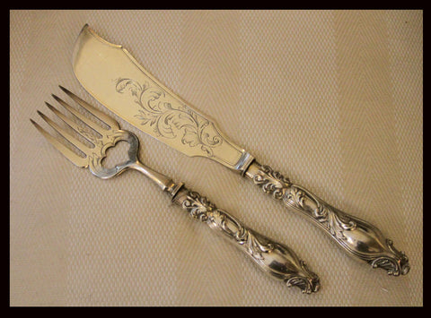 II.124 CUBIERTOS DE SERVIR