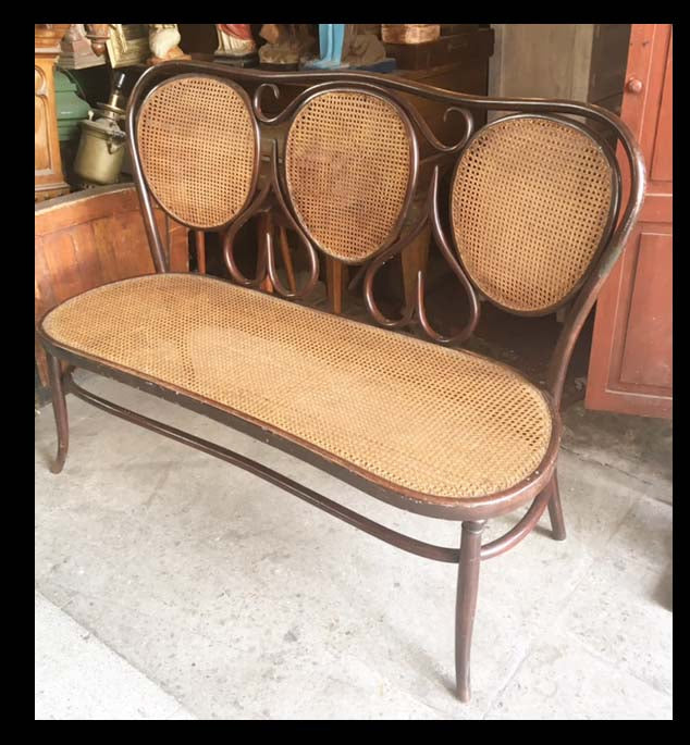 I.508 BANCA THONET DE TRES CUERPOS