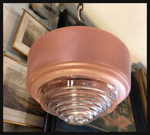 II.2160 LÁMPARA ROSADA