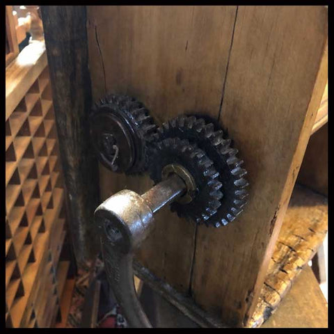 II.1568 SECADOR MANUAL DE ROPA