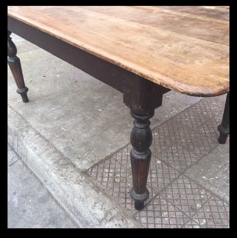 I.517 MESA CHILENA DE GRAN FORMATO