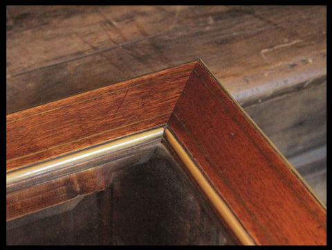 I.69 MUEBLE VITRINA FRANCÉS