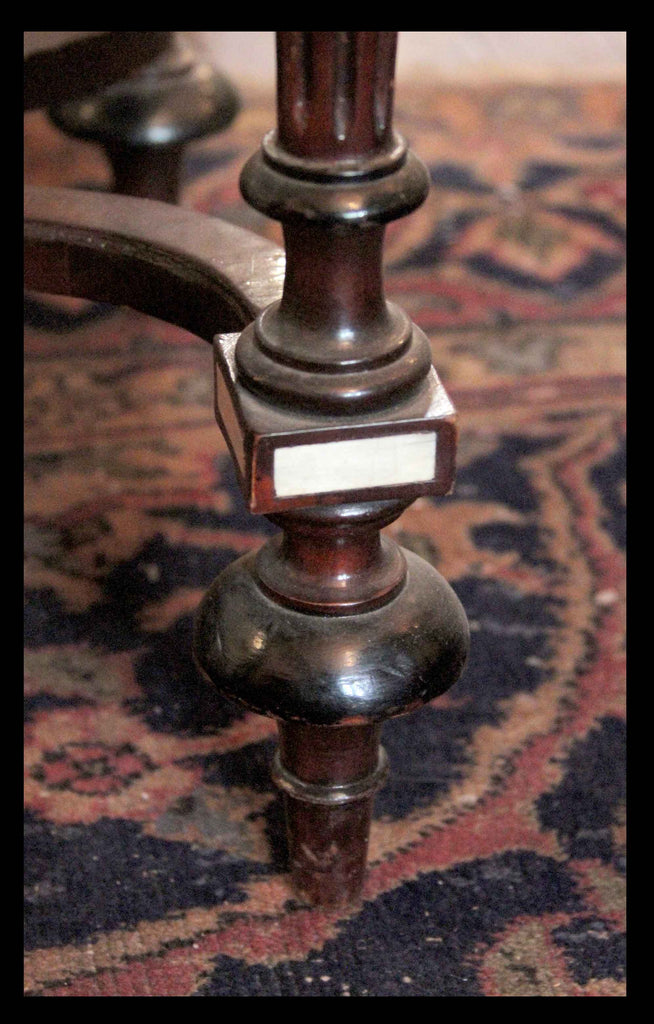 I.70 MESA COSTURERO FRANCÉS