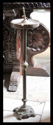 II.172 CENICERO DE PIE DE BRONCE Y MÁRMOL