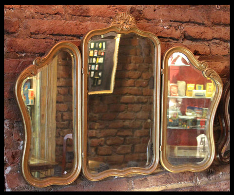 II.168 ESPEJO TRÍPTICO