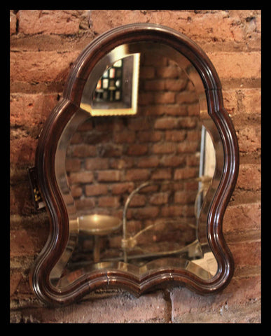 II.167 ESPEJO BISELADO DE TOCADOR