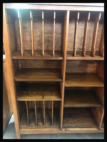 I.1356 MUEBLE FICHERO DE MURO GRANDE