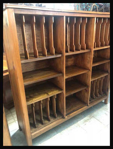 I.1356 MUEBLE FICHERO DE MURO GRANDE