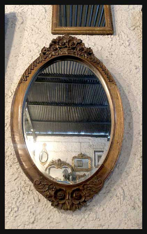 I.1635 ARRIMO DE MADERA TALLADA CON ESPEJO