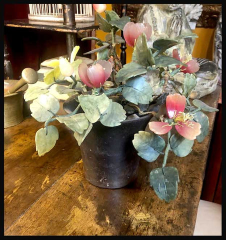 II.1886 ÁRBOL DE PIEDRA DURA EN BASE DE MORTERO