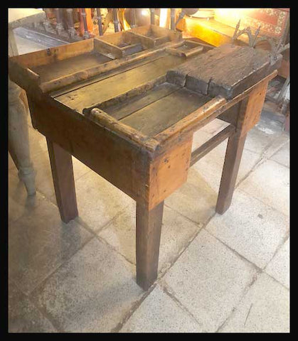 I.1303 BANCO DE ZAPATERO REMENDÓN