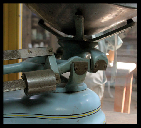 II.14 PESA ANTIGUA CELESTE