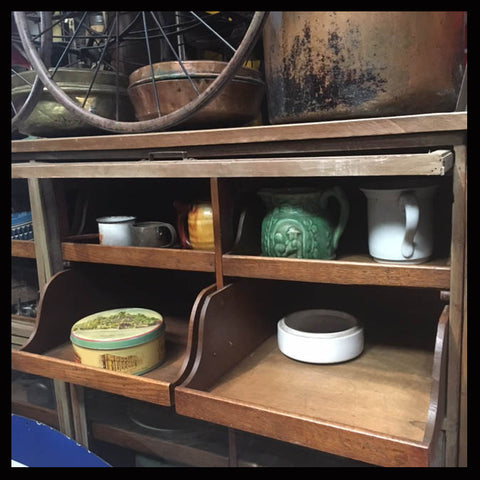 I.520 MUEBLE CAJONERA ALMACÉN