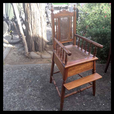 I.534 SILLA DE NIÑO