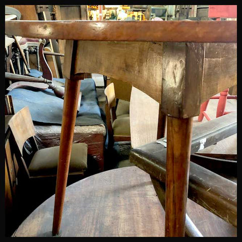 I.1313 MESA REDONDA DE MADERA