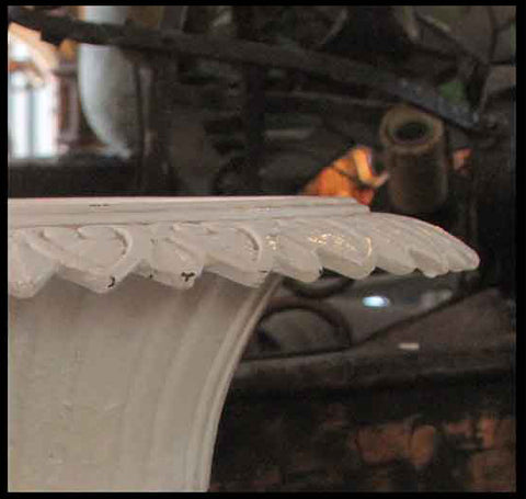 II.179 PAR DE JARDINERAS BLANCAS