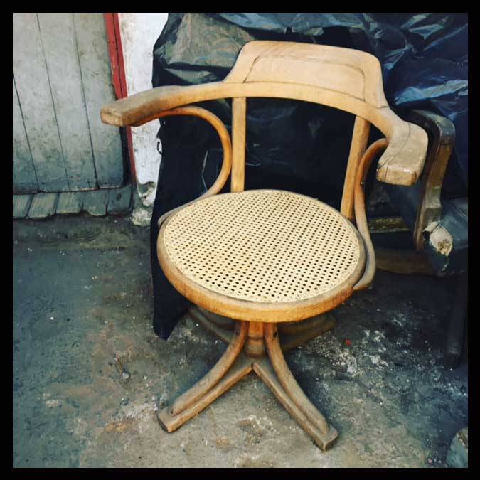 I.535 SILLA SHERIF CON JUNCO GIRATORIA