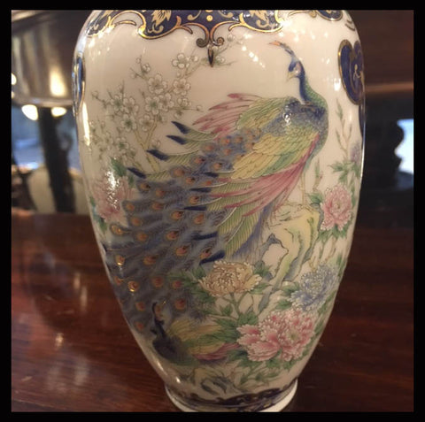 II.890 FLORERO PAVO REAL