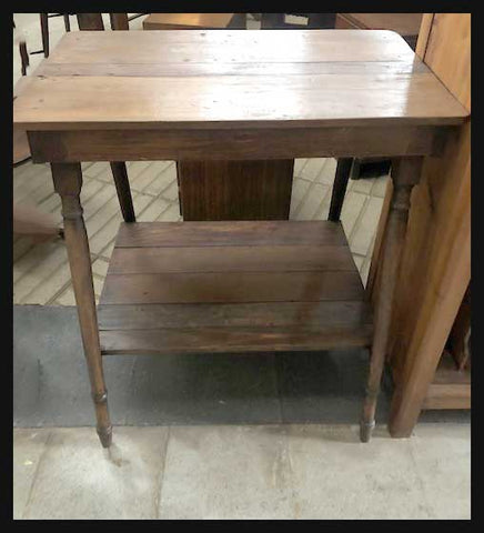 I.1661 MESITA DE MADERA DOBLE CUBIERTA