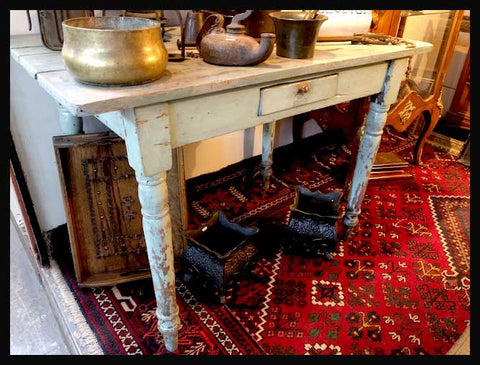 I.1343 ESCRITORIO DE PÁTINA CELESTE