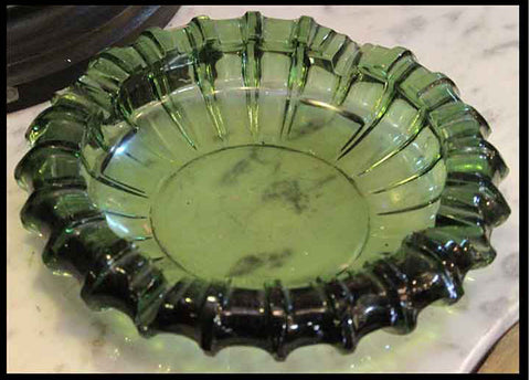 II.198 CENICERO VERDE