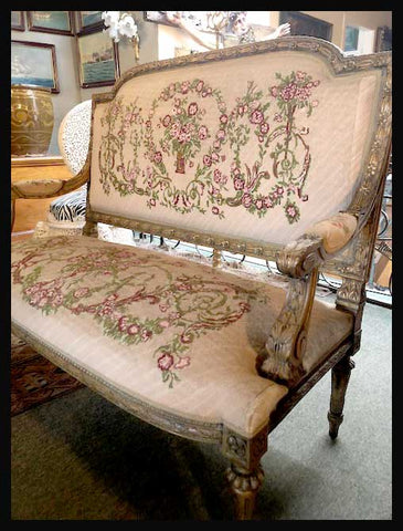 I.864 SOFÁ TIPO CANAPÉ