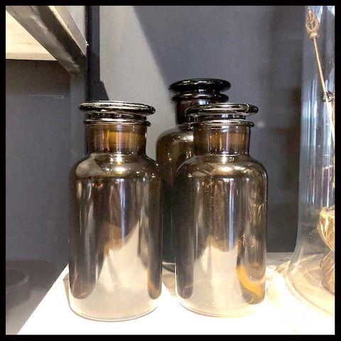 II.1574 FRASCOS ÁMBAR DE BOTICA