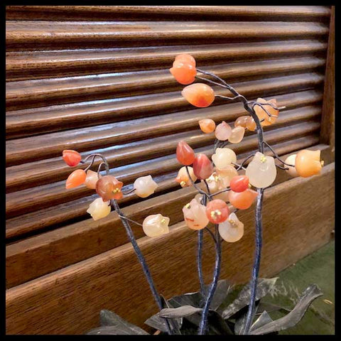 II.1583 ARBOLITO DE PIEDRA DURA