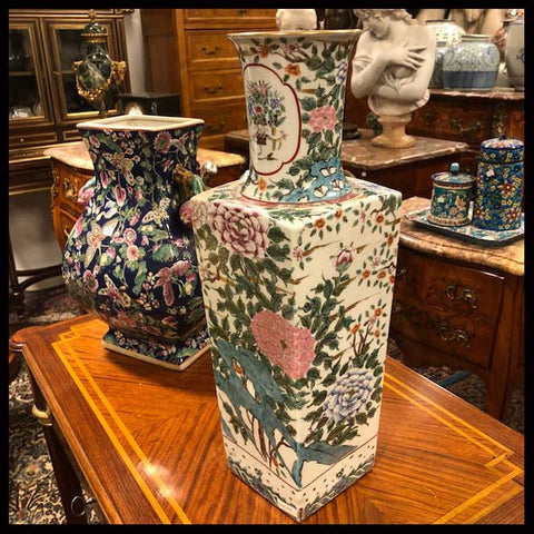 II.1593 JARRONES CHINOS