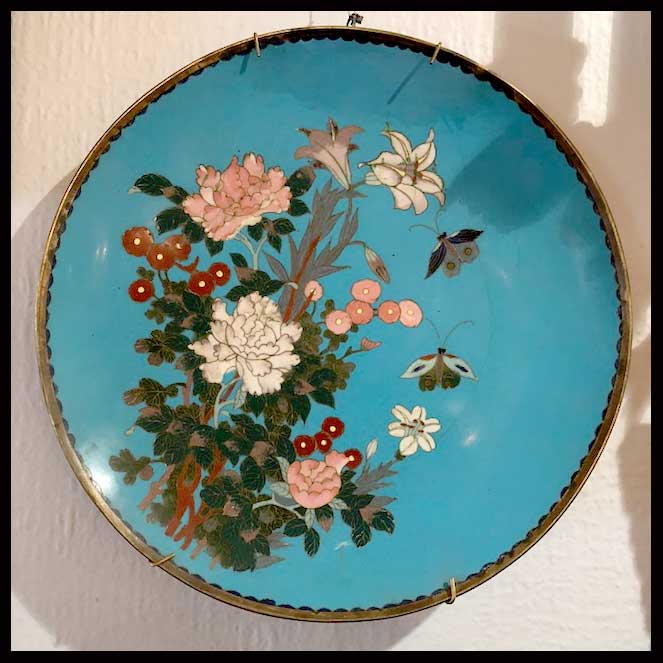 II.1598 PLATOS CLOISONNÉ