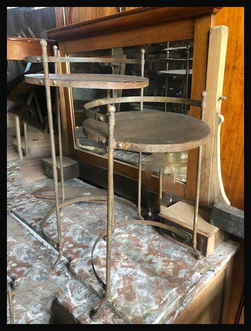 I.1406 MESITAS NIDO DE FIERRO