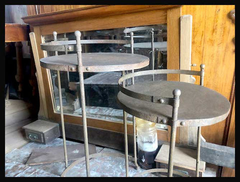 I.1406 MESITAS NIDO DE FIERRO