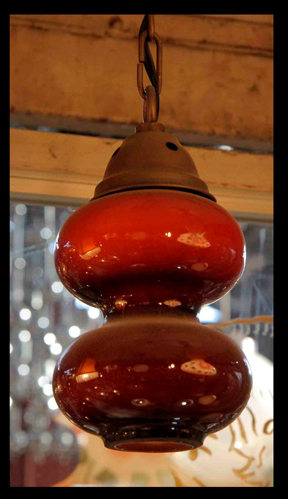 II.214 LÁMPARA ROJA