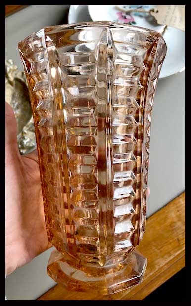 II.1606 FLORERO ROSADO