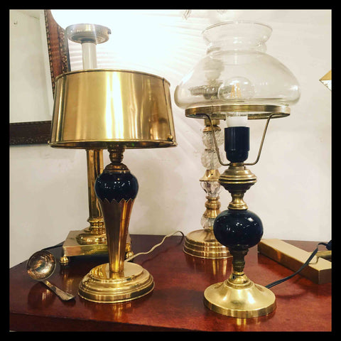 II.649 PAR DE LÁMPARAS DE ESCRITORIO DE BRONCE
