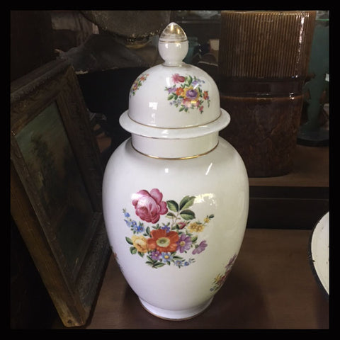 II.950 JARRÓN CON TAPA PINTADO