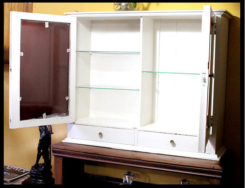 I.134 BOTIQUÍN BLANCO