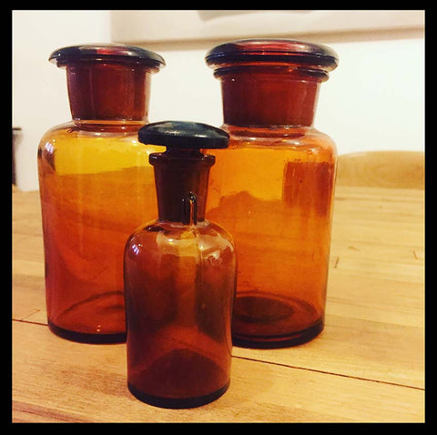 II.654 BOTELLAS DE BOTICA