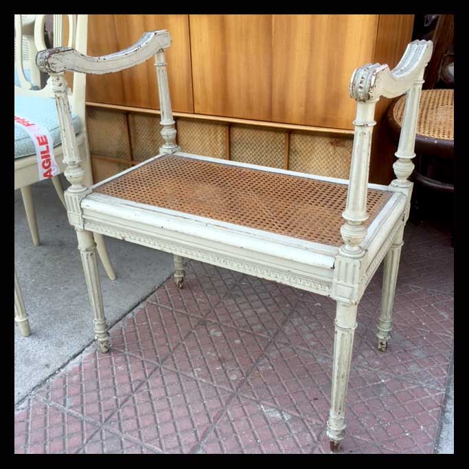 I.602 PISO LUIS XVI DE JUNCO Y MADERA PATINADA