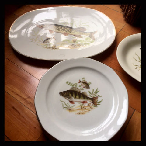 II.963 JUEGO DE FUENTES Y PLATOS DE PESCADOS BAVARIA