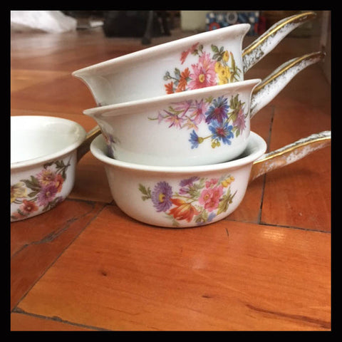 II.964 POCILLOS REFRACTARIOS PINTADOS