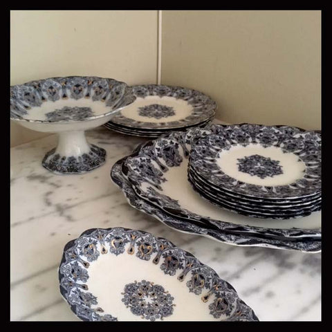 II.969 JUEGO VICTORIANO DE PORCELANA INGLESA MEAKIN